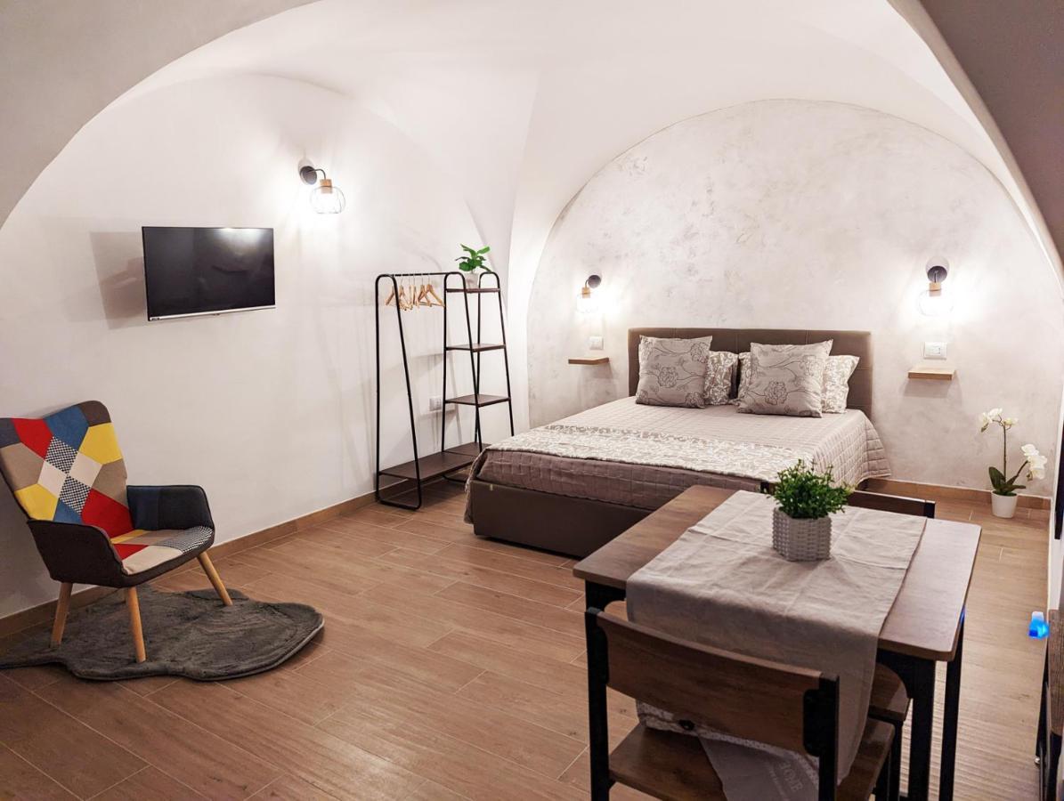 Dama Suite Love & Private Jacuzzi Bari Ngoại thất bức ảnh